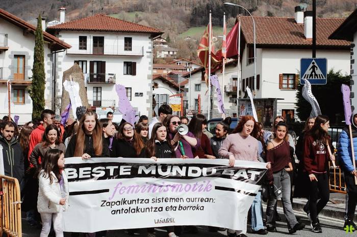 [ARGAZKIAK] Leitzaldean eta Urumealdean ere kalera atera dira martxoaren 8an