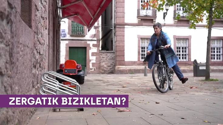 [BIDEOA] Egunerokoan bizikleta erabiltzen duten sei baztandarren bizipenak bildu ditu Talde Ekosozialak