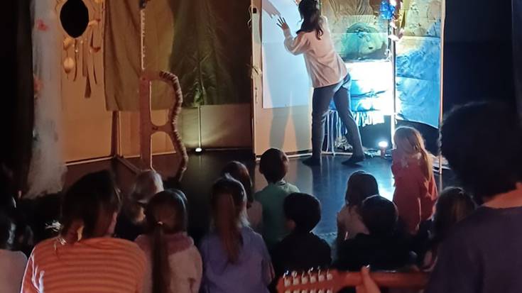 'Txiotxioka' dantza eta musika ikuskizuna izanen dute otsailaren 15ean Senperen