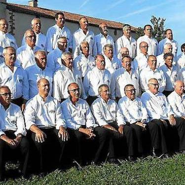 Ezpeletan Kantuz abesbatzak kontzertua emanen du maiatzaren 8an Sarako elizan