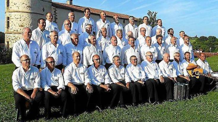 Ezpeletan Kantuz abesbatzak kontzertua emanen du maiatzaren 8an Sarako elizan