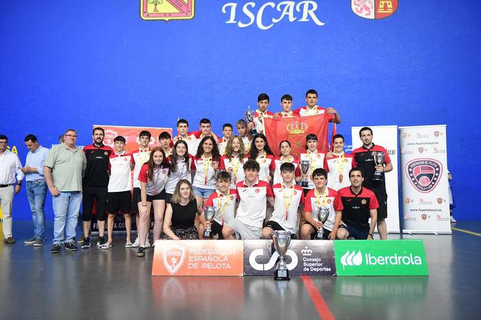 Espainiako federazio arteko eskola adineko pilota txapelketa irabazi du Nafarroak