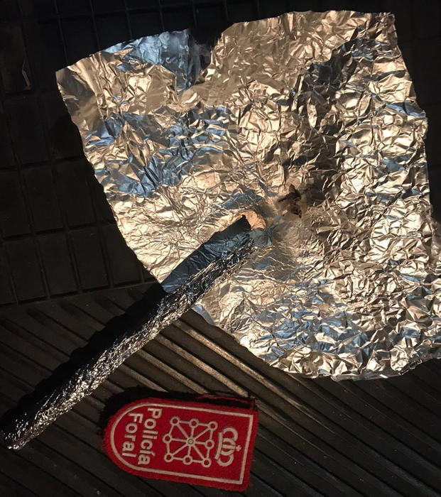 Heroina erretzen ari zen kamioilari bat atzeman dute Foruzainek Sunbillan