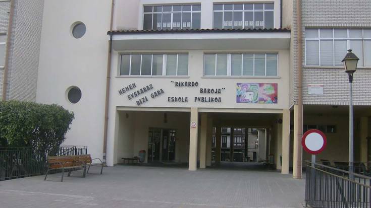 Aurten Ricardo Baroja artistaren 150. urteurrena ospatzen den honetan, izen bera duen ikastetxeak 40 urte bete ditu Beran