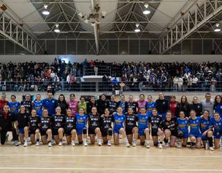 Baztango BKT nagusitu zaio Errekari Elizondoko eskubaloi derbi jendetsuan