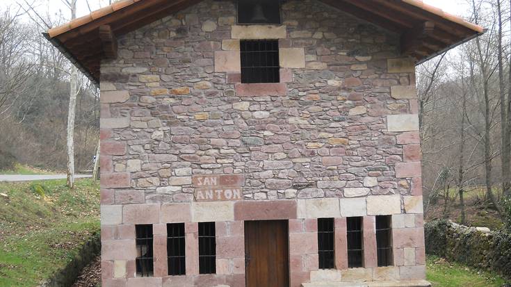 San Anton eguneko seinalea eginen dute astelehenean Zubietan