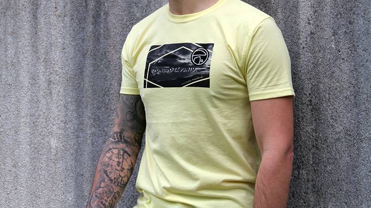 Onddo ta Punto kamiseta bat