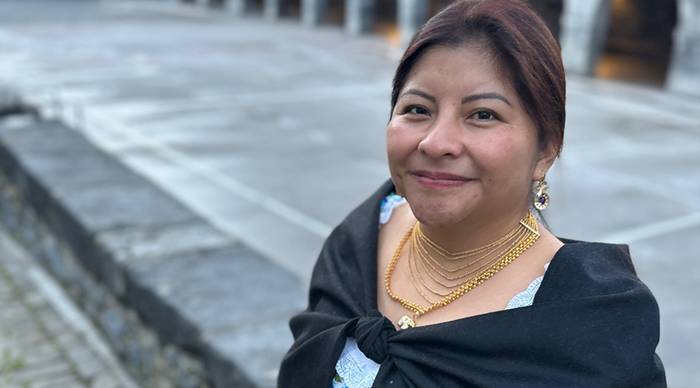 «Ekuadorren bizi duten egoera zein den ikusarazi behar da»