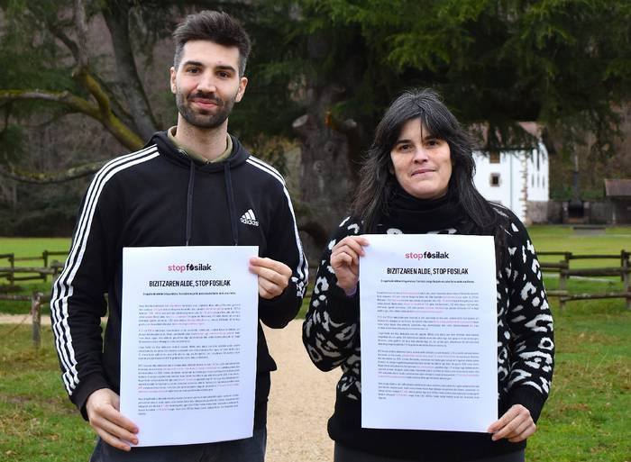 Erregai fosiletatik berriztagarrietara trantsizioa bultzatu nahi duen Stop Fosilak ekimena aurkeztu dute