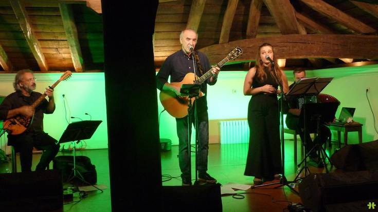 Gontzal Mendibilen kontzertuarekin eman zioten akabera Baztanen urte honetako Folk Ametsetan zikloari