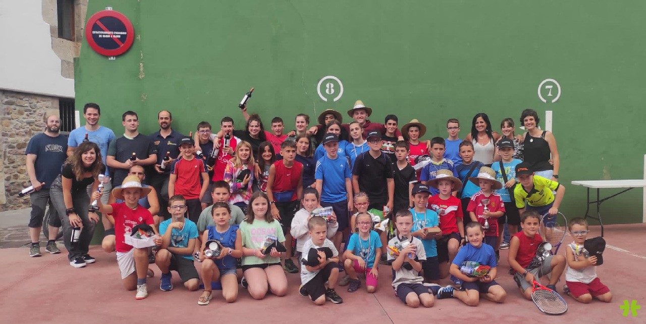Narbarteko Frontenis Txapelketako finala larunbat honetan jokatuko dute
