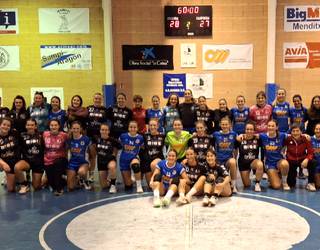 Eskubaloi derbi handia jokatuko dute Baztango BKTko eta Errekako emakumeek Elizondon