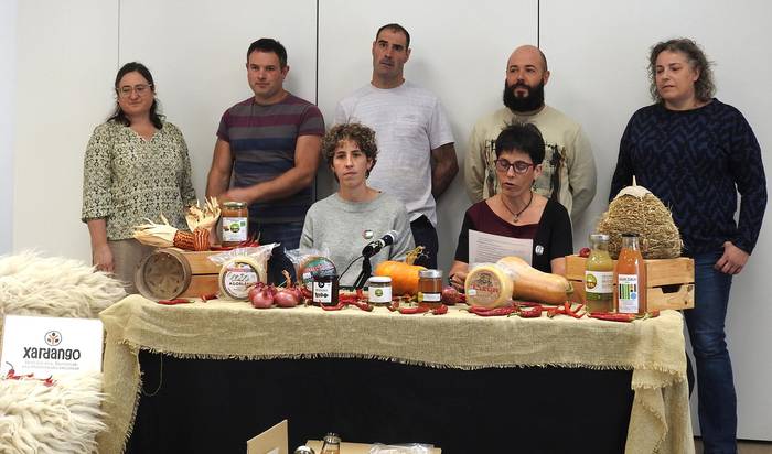 Lehen sektoreari eusteko xardangoa egin dute Bertizaranan, Bortzirietan eta Malerrekan