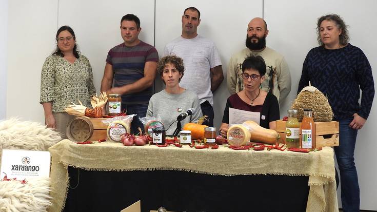 Lehen sektoreari eusteko xardangoa egin dute Bertizaranan, Bortzirietan eta Malerrekan