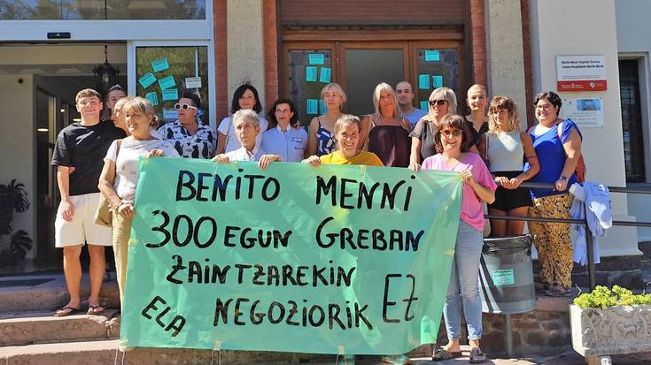 Benito Menniko langileek 300 greba egun bete dituzte «zaintza duin baten alde»