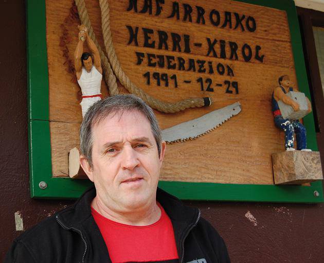 «Lanean segituz gero, herri kirolak plazetan ikusiko ditugu»