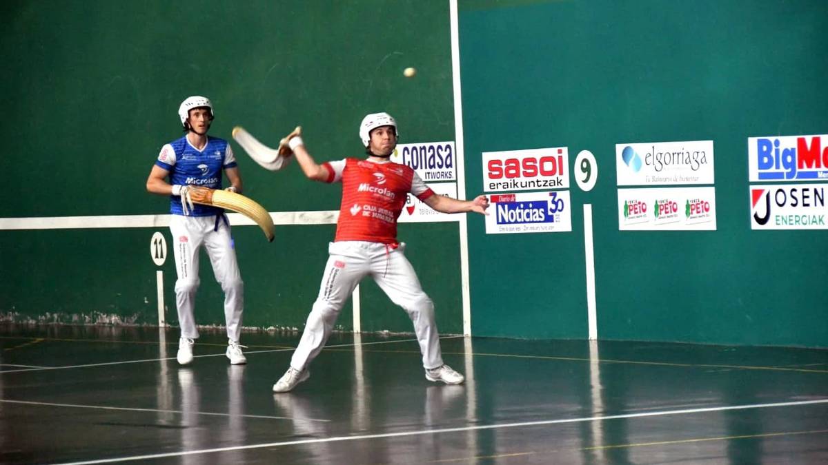 Iruñeko Alde Zaharreko erremonte txapelketako hirugarren jardunaldia jokatuko dute larunbatean Donezteben