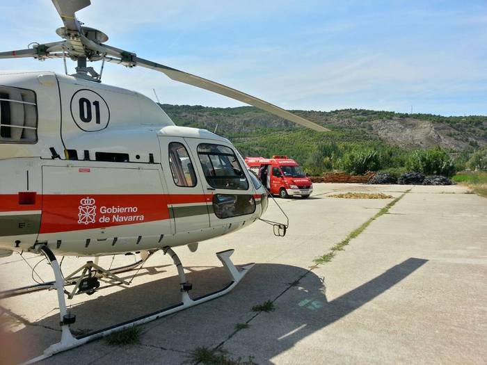 Langile batek istripua izan du Leitzan eta helikopteroan eraman dute