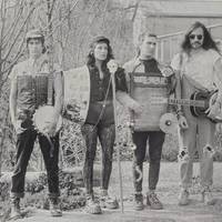 Old Time Spooks taldeak eta Gipsy Rufinak kontzertua emanen dute igandean Txokoton