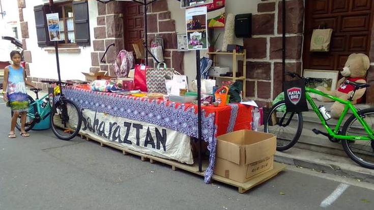 Saharaztan: Guztiei eskermile!