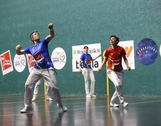 Iturriaga leitzarra eta Orbegozo, Oskoz eta Arrastiaren kontra ariko dira Adosen binakako txapelketa nagusiko finalean