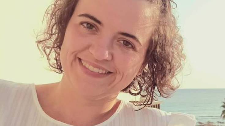 Ainhoa Altzuguren abokatuarekin elean