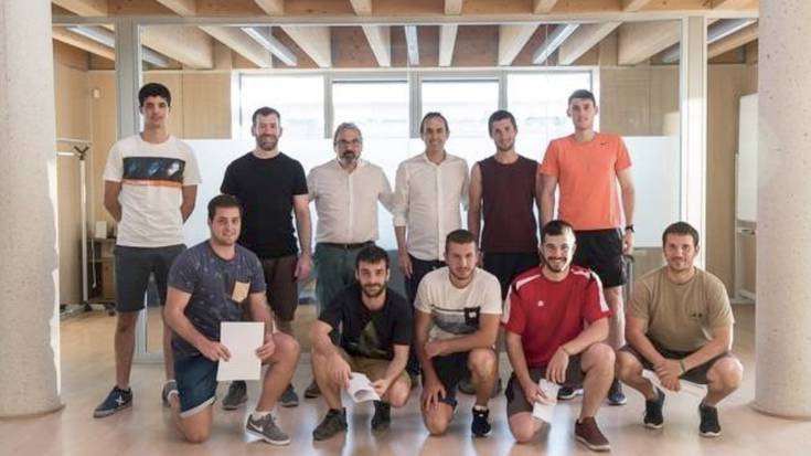 16 pilotari izanen ditu Nafarroako erremonte enpresa berriak