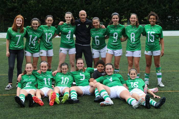 Beti Gazteko neska gazteen taldea Nafarroako txapeldun