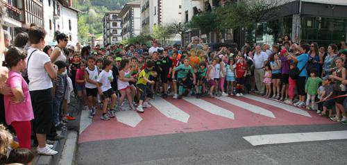 380 korrikalarik parte hartu zuen Leitzako XXXIII. Herri Krosean