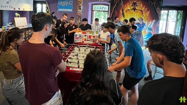 [ARGAZKIAK] Giro ederra izan dute Atekabeltzeko futbolin txapelketan