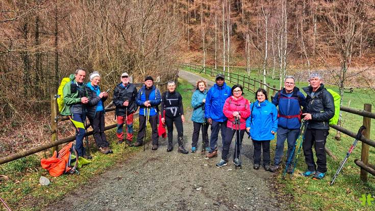 [ARGAZKIAK] Urteko lehenbiziko irteera egin dute Arainburu mendi taldekoek