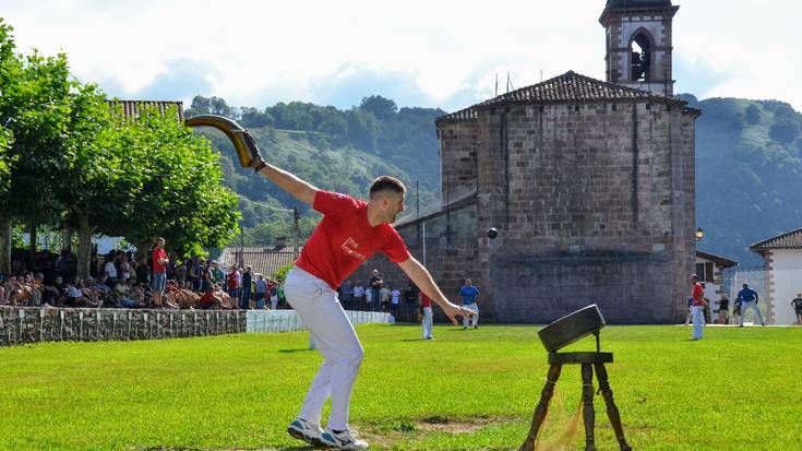 Doneztebe The Moment izanen da Oiz Aren arerio laxoa txapelketaren finalean