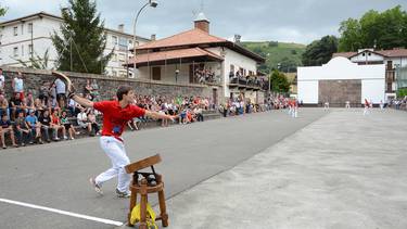 Doneztebe The Moment taldeak ere lortu du laxoa txapelketako finalerdietarako txartela