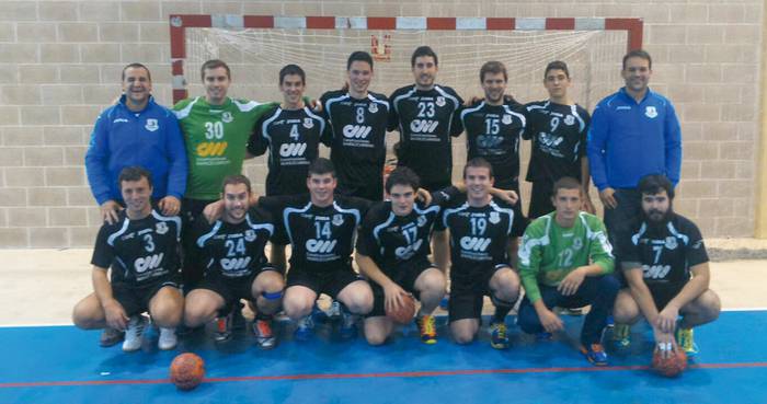 Doneztebeko neskek eta Baztango mutiko infantilek irabazi dituzte asteburuko futbol derbiak
