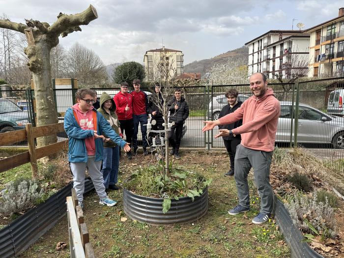 Elizondo Lanbide eskolako Gora Begira proiektua: «bidea»