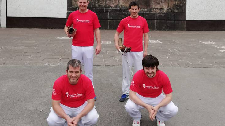 Irurita Miguelenek sendo segitzen du laxoa txapelketan partidarik galdu gabe