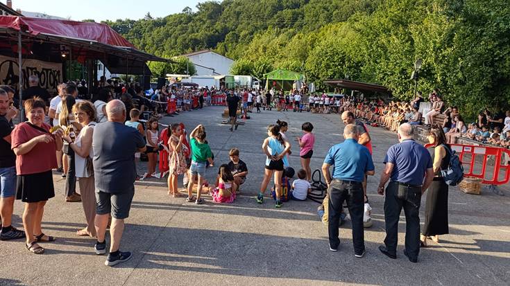 Besta ederrak ospatu dituzte Sunbillan