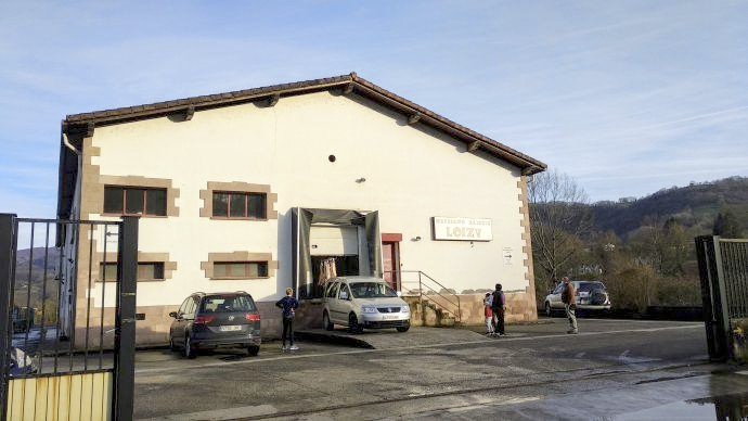 Iruritako Loizu hiltegia ‘Denon Hiltegia’ enpresak kudeatuko du datozen lau urteetan