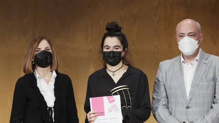 Irati Ibarra akordeoilari beratarra saritua izan da Leioan