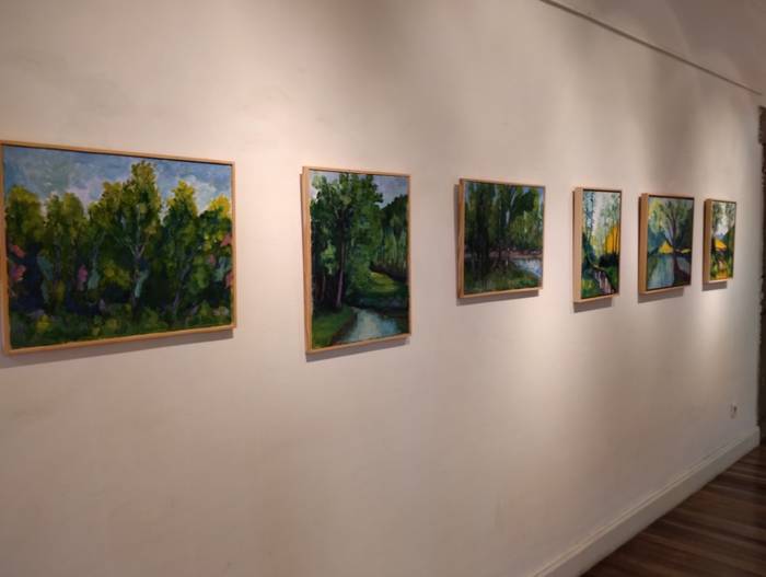 Inguruko karriketan sortutako margolanen erakusketa Elizondon