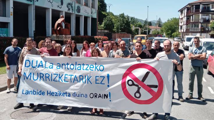 Lanbide Heziketa Dualeko murrizketak salatu dituzte Elizondon eta Beran