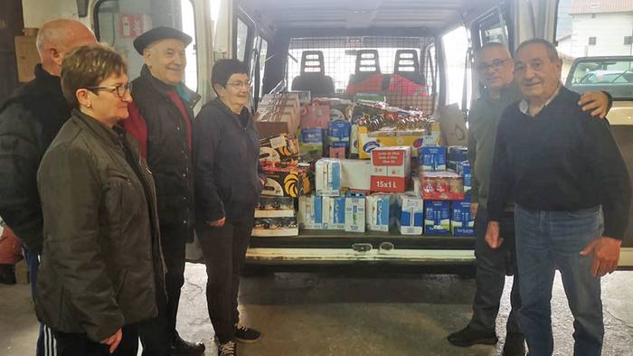 Paris 365 jantoki solidarioaren alde janari bilketa eginen dute astelehenean Arantzan eta Igantzin