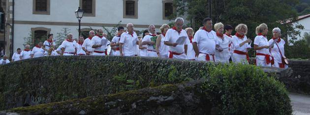 Umeen Egunarekin abiatu dira Goizuetako Amabirjin festak