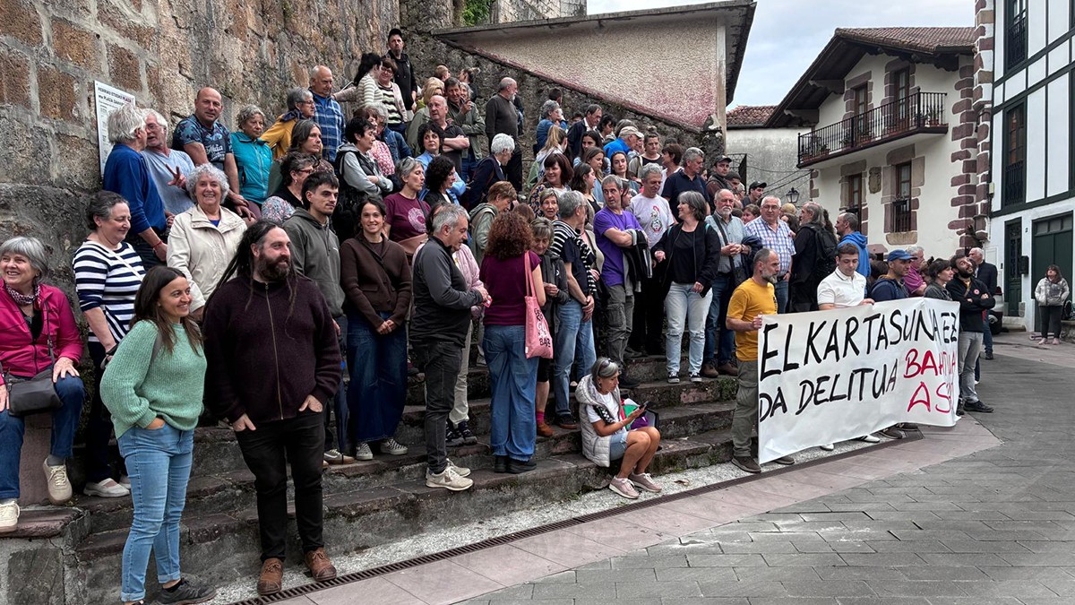 Flotillari elkartasuna adierazteko Beran ere elkarretaratzea eginen dute