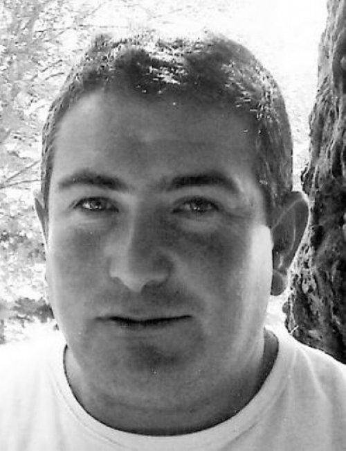 Langile zubietarra hil zen atzo Ultzaman, kamioi azpian pieza batek harrapatuta