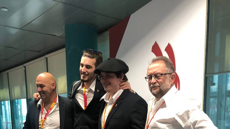 Urki Neol arizkundarra eta Alex Santesteban iruritarra sarituak Madrilgo Spainskills lehiaketan