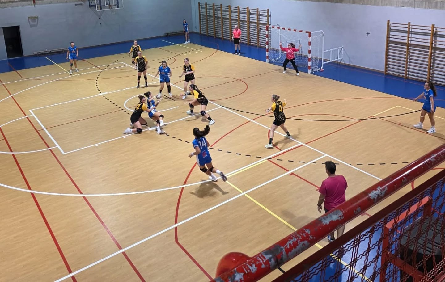 Nafarroako erregionaleko futbol derbiarekin hasiko dute denboraldia Baztan B eta Aurrera taldeek