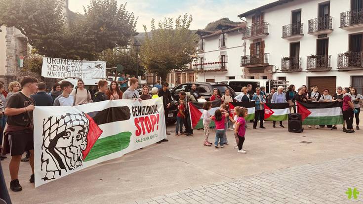 Gazako genozidioaren kontra karrikara atera dira berriz herritarrak