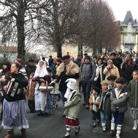 Olentzero eta Mari Domingi abenduaren 20an datoz Sarako plazara