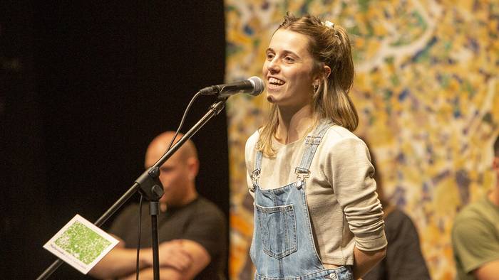 «Bertsolari bezala txapelketa honek aunitz erakutsi dit»